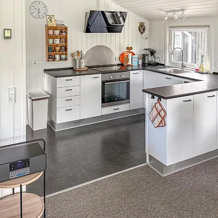 Stunning In With Sauna Hemmet